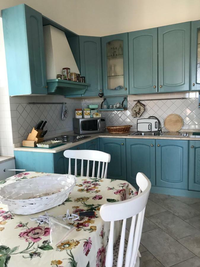 Villa Dei Fiori - Casa Vacanza Capoterra Eksteriør bilde